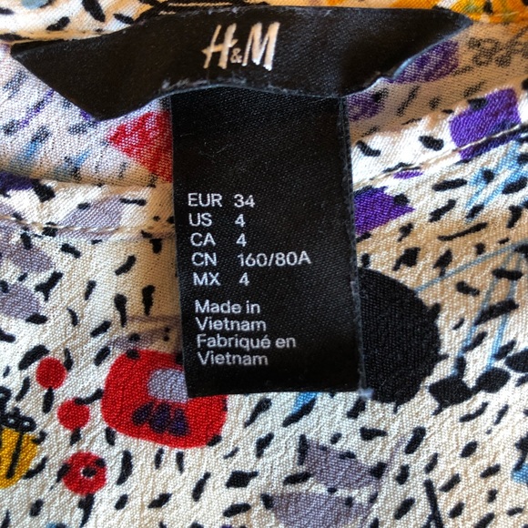 💐 H&M Top 💐 - Picture 4 of 4